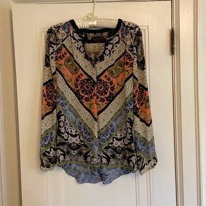 100% silk Hale Bob blouse. Size S. gently worn.